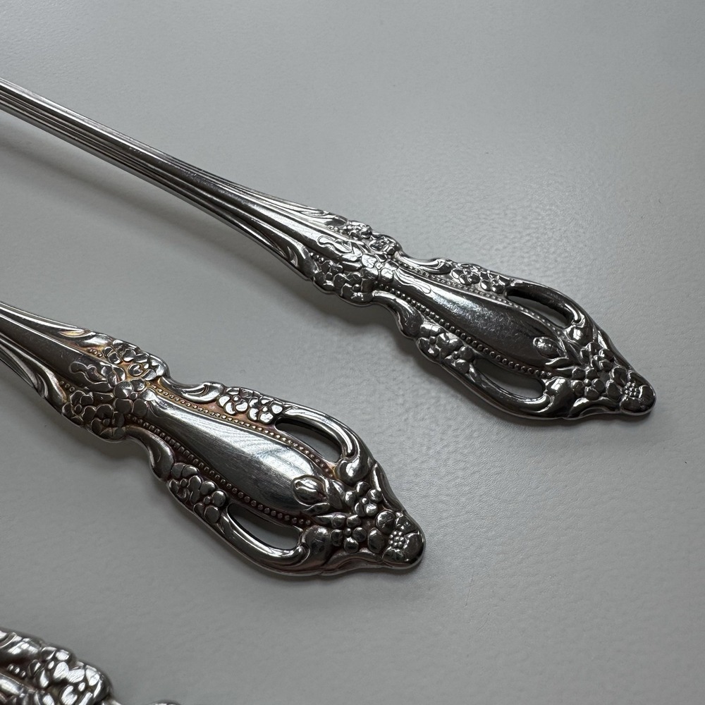 Oneida Distinction Deluxe RAPHAEL Stainless 7 1/2" Iced Tea Spoons Set of 3 - Picture 5 of 9